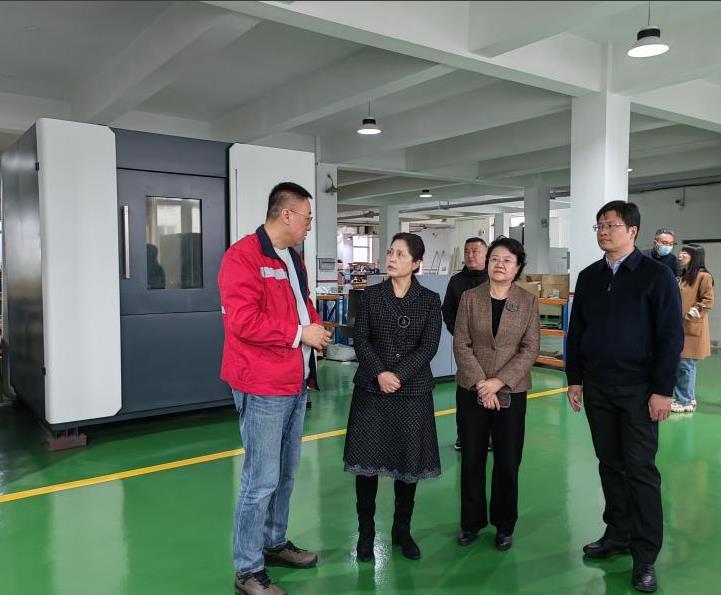 市人大副主任王琳帶隊(duì)來訪調(diào)研